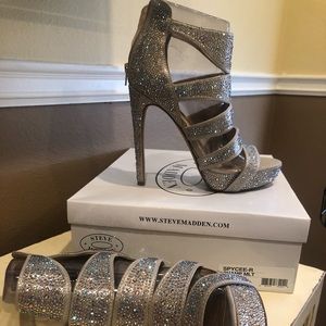 Steve Madden High Heeled Pumps